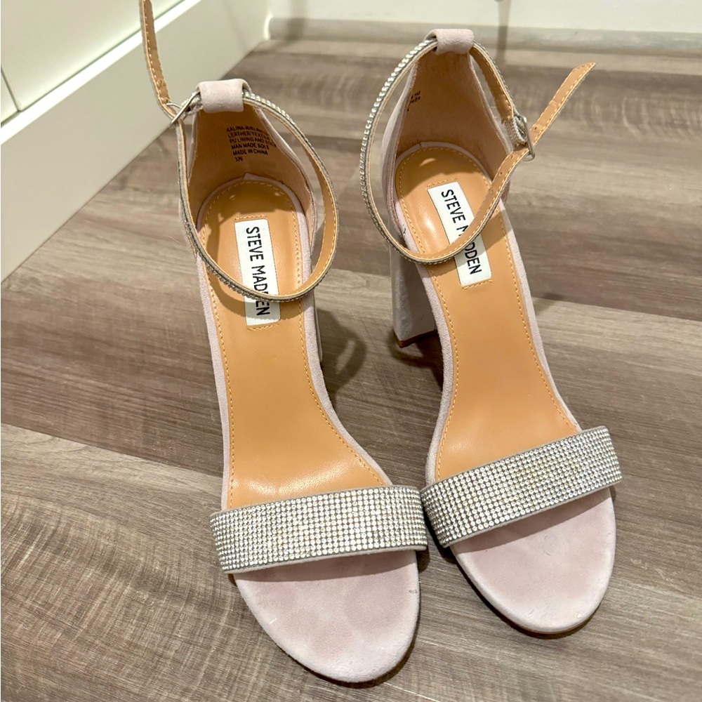 Steve Madden block heels col gray silver